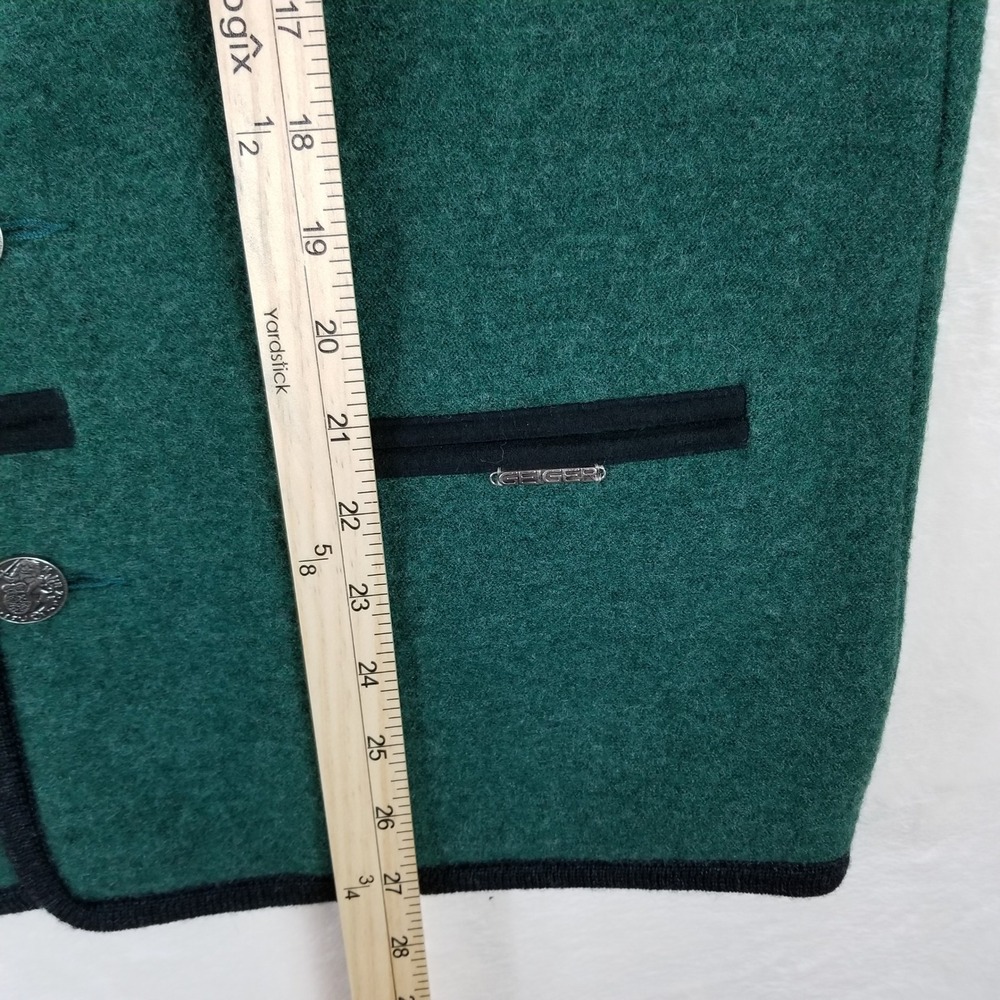 Geiger Collection Mens Green Boiled Wool Vest Austria Tyrolean Crest Button 50 - Picture 6 of 7